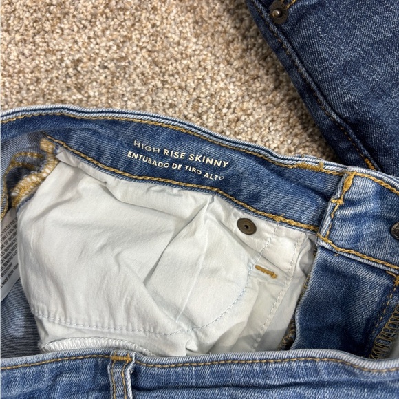 Lot of Universal Thread High Rise Skinny Jeans Size 28/6 medium wash dark wash - Picture 7 of 9